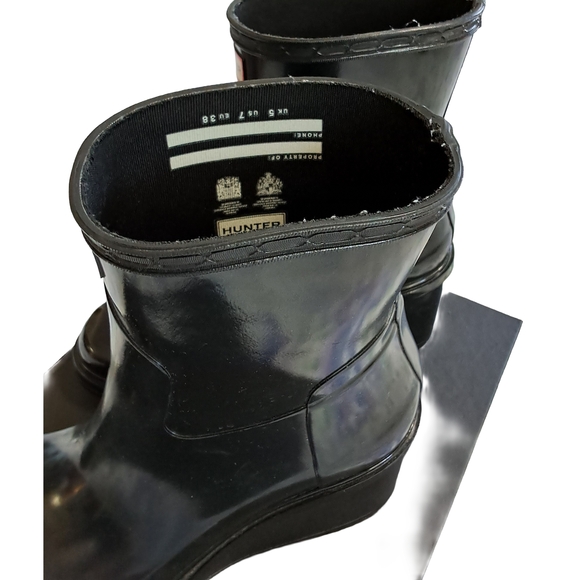 Hunter Black Rain Boots With Platform Sole - Picture 3 of 6